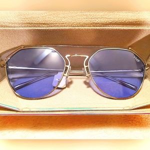 YHF Los Angeles Stephanie Blue Transparent Aviator Sunglasses & Iridescent Case